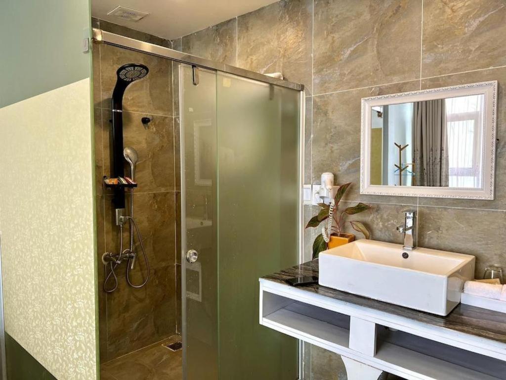 The Grand Blue Hotel Шапа Екстер'єр фото